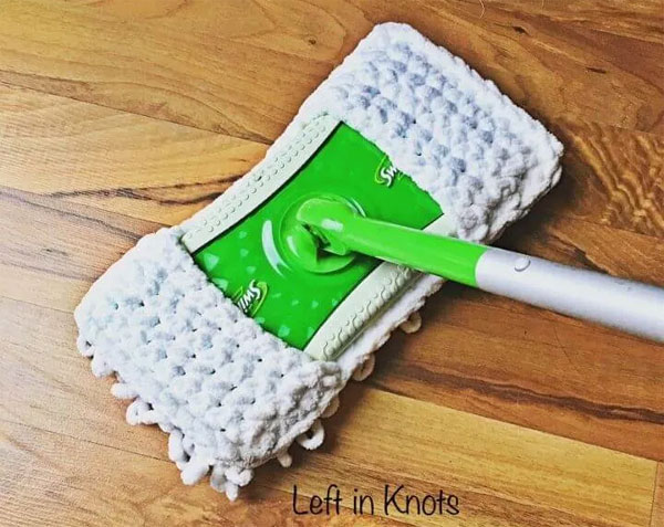 Crochet sweeper cove