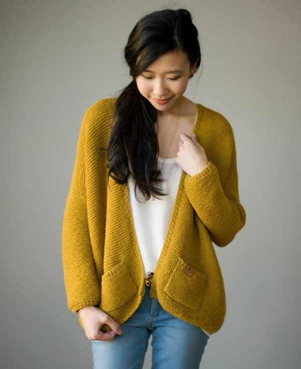 Simple Slouchy Sweater - FREE Knitting Pattern & Video Tutorial - How to  Knit a Cardigan for Beginners