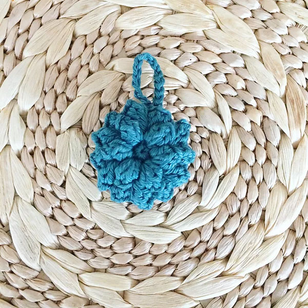 Bobble Stitch Flower Crochet Keychain Free Pattern