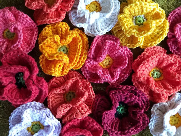 Crochet Poppy Free Pattern