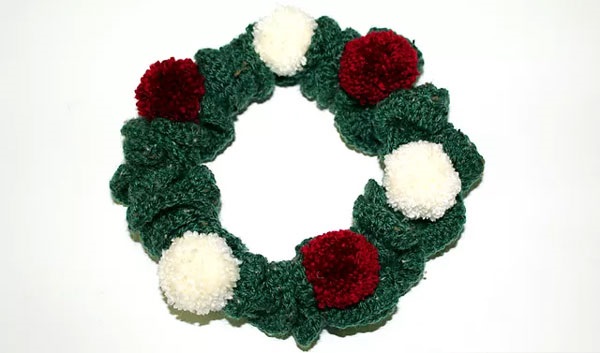 Simple Christmas Wreath Crochet Pattern