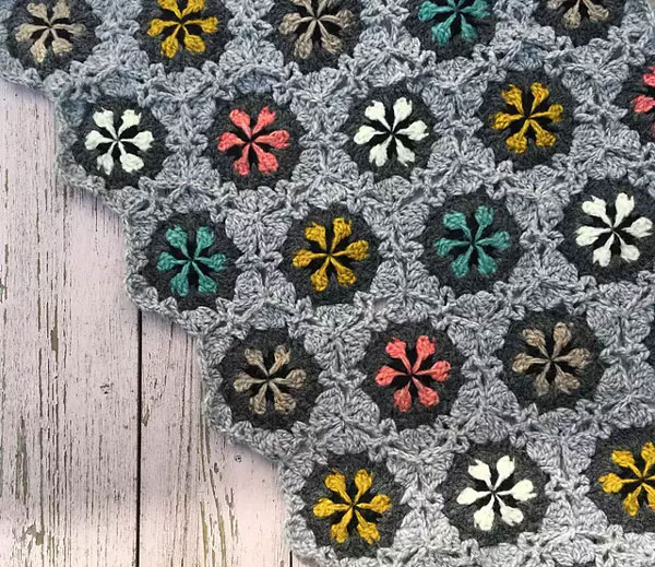 Crochet Snowflake Shawl Pattern