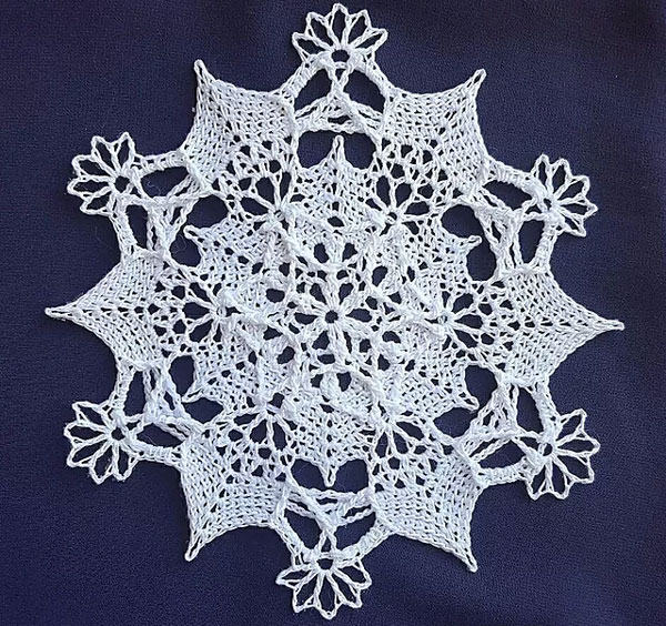 Crochet Snowflake Doily Pattern